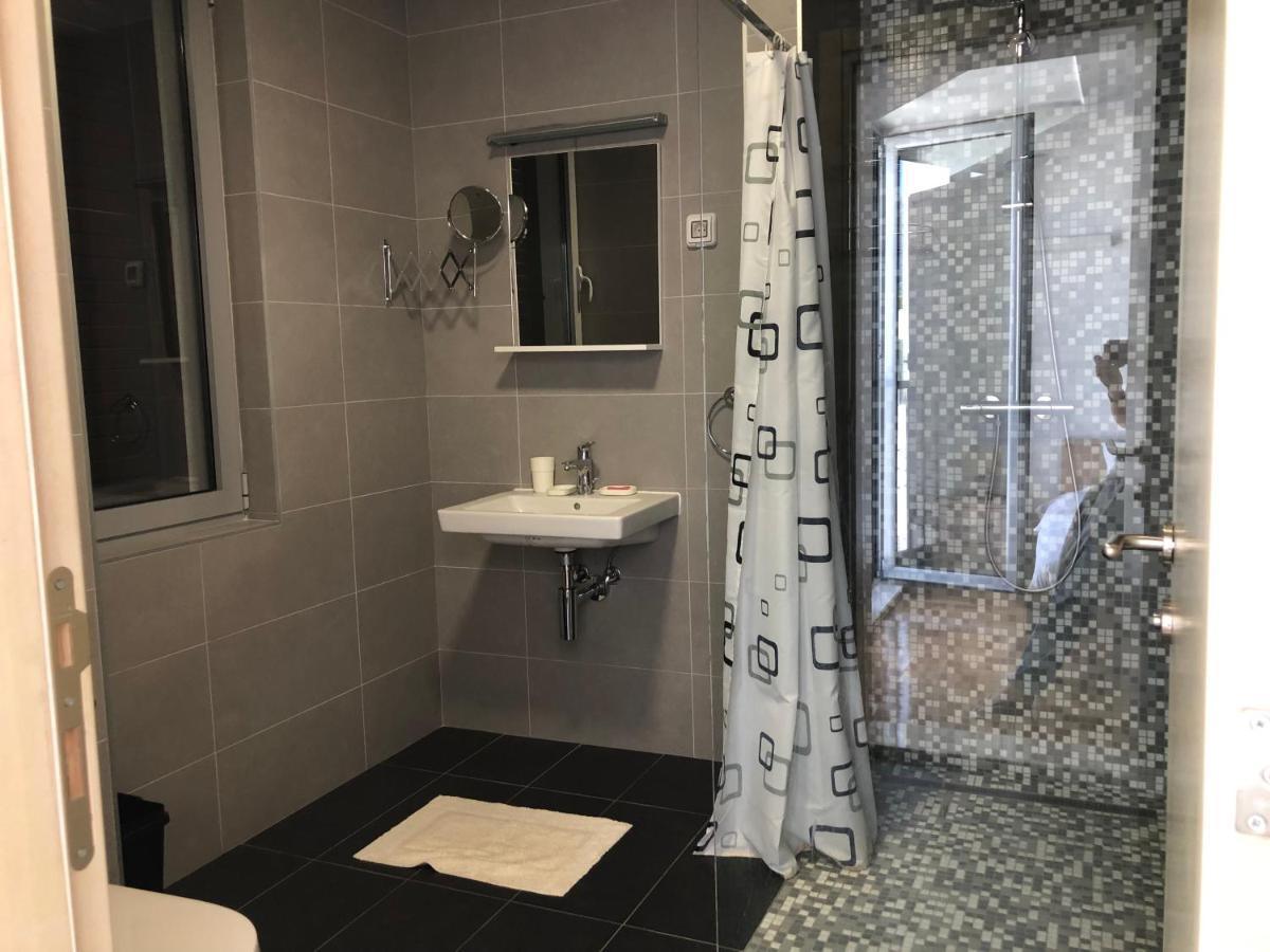 Lavender Bay Apartment D9 Donji Morinj Exteriér fotografie